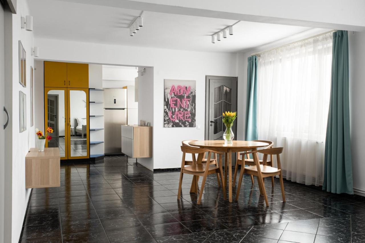 Spacious Ultracentral Apartment Cluj-Napoca Exterior photo
